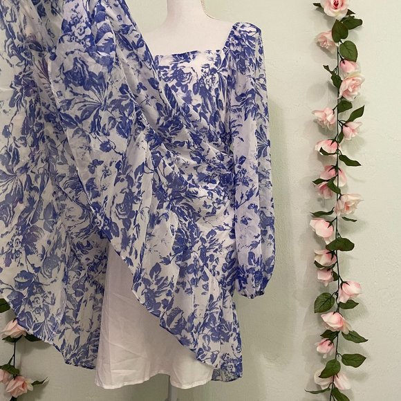 Floral Lucy Paris Long Sleeve Dress - Picture 8 of 9